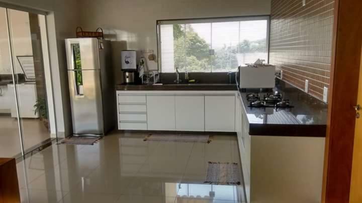 Casa Utopia Escarpas Do Lago Capitólio Екстериор снимка